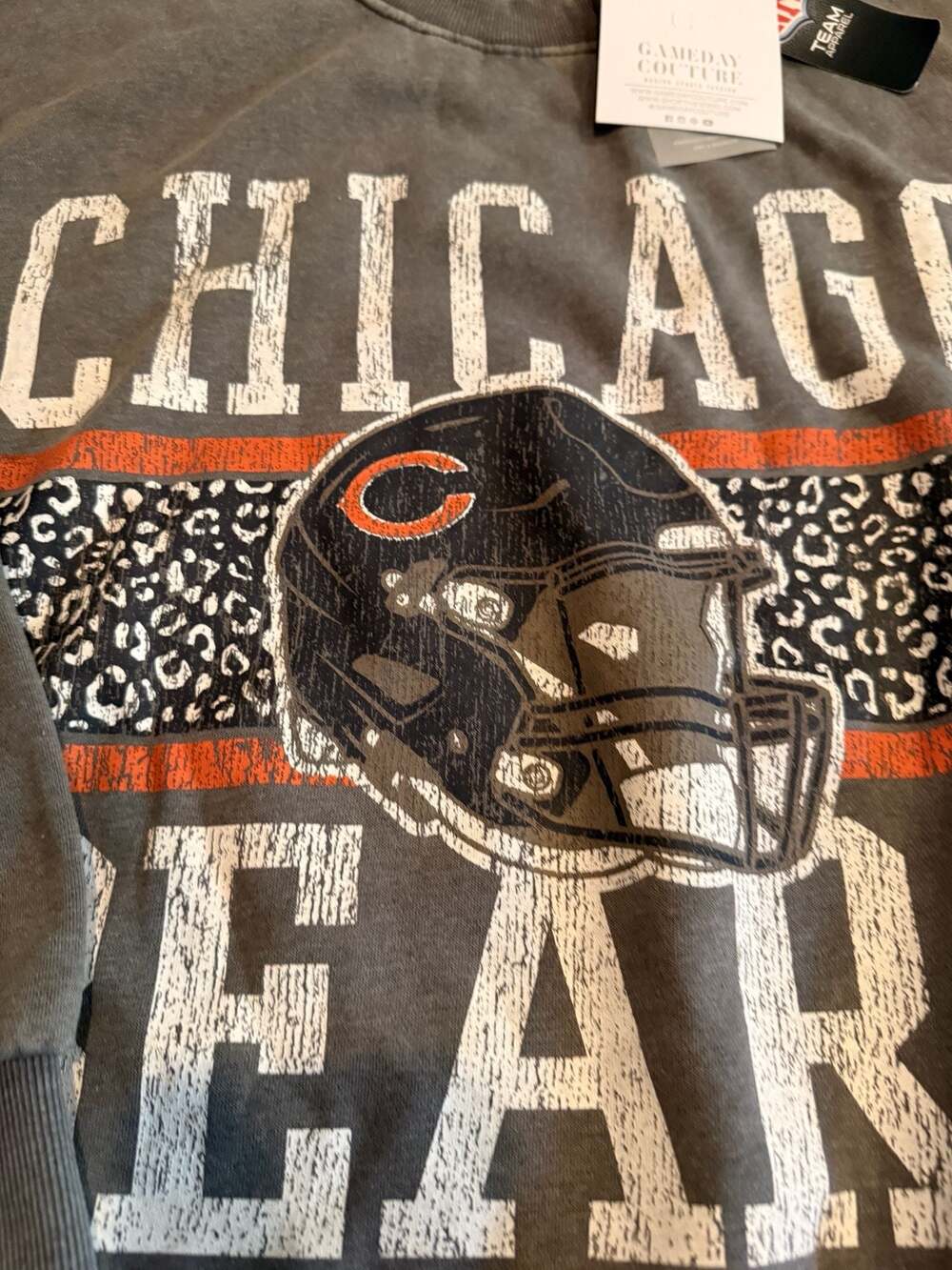 Gameday Couture Chicago Bears Vintage Wash Crewneck Sweatshirt - Picture 2 of 3